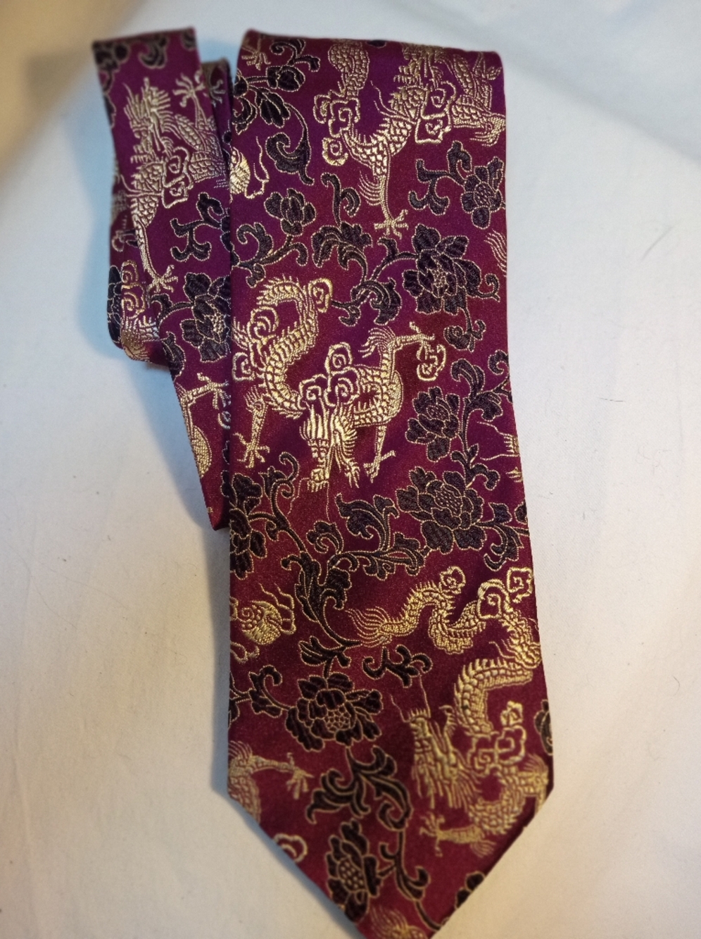 Vizakiss Burgundy & Gold Dragon Peony Jacquard Tie Hand Made